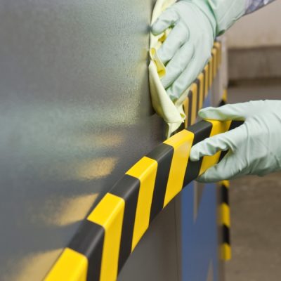 TRAFFIC-LINE Edge Protection - RIGHT-ANGLE 60/60 - Magnetic 1,000mm Lengths - Yellow/Black - Image 2