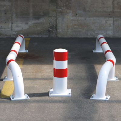 BLACK BULL HGV Parking Aid Bollard - Steel - Hot dip Galvanised and Powder Coated White with Red Reflective Bands - Surface Fixing - Image 3